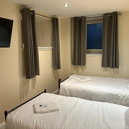 Twin Room With En-Suite Édimbourg Extérieur photo
