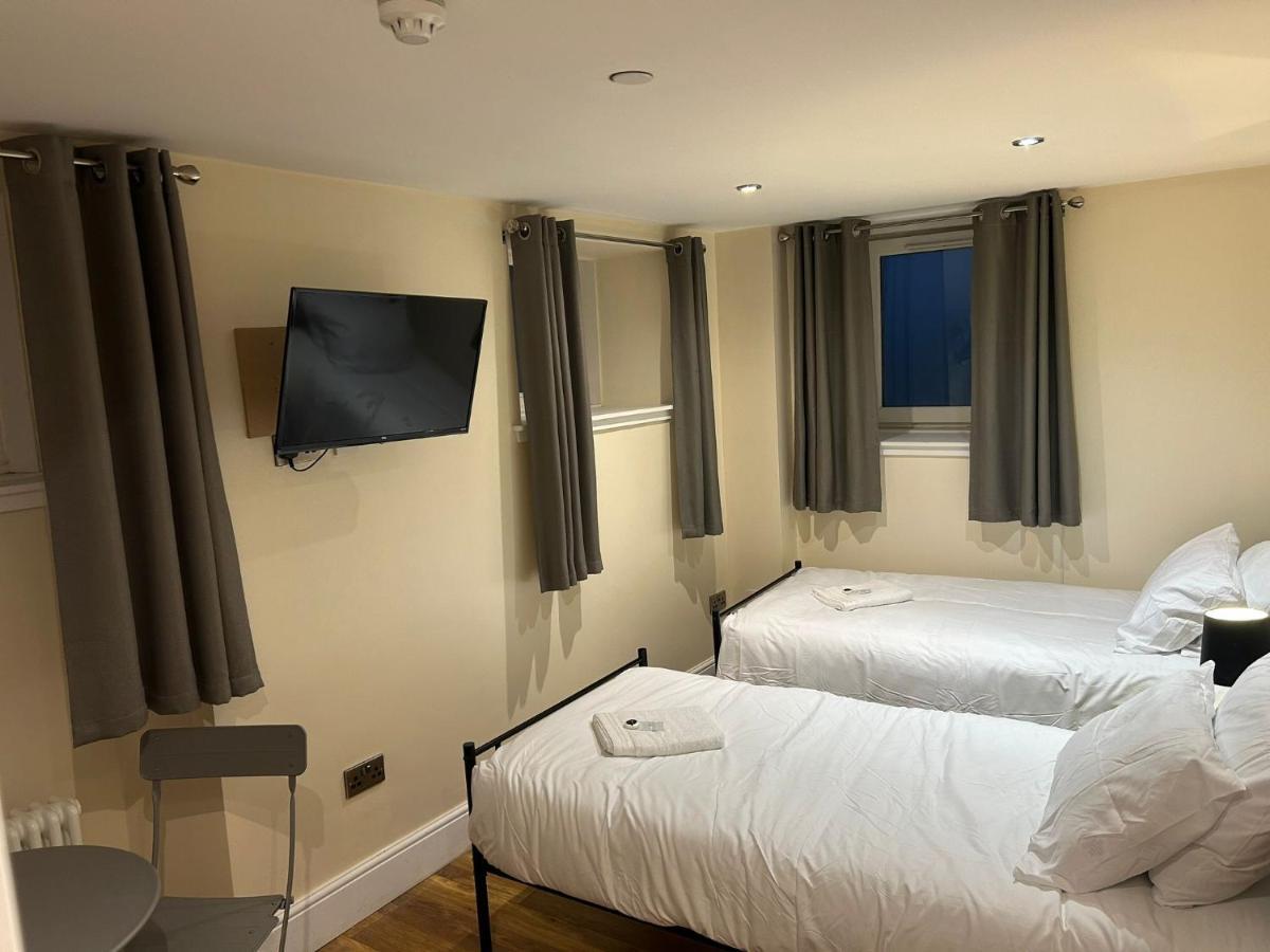 Twin Room With En-Suite Édimbourg Extérieur photo